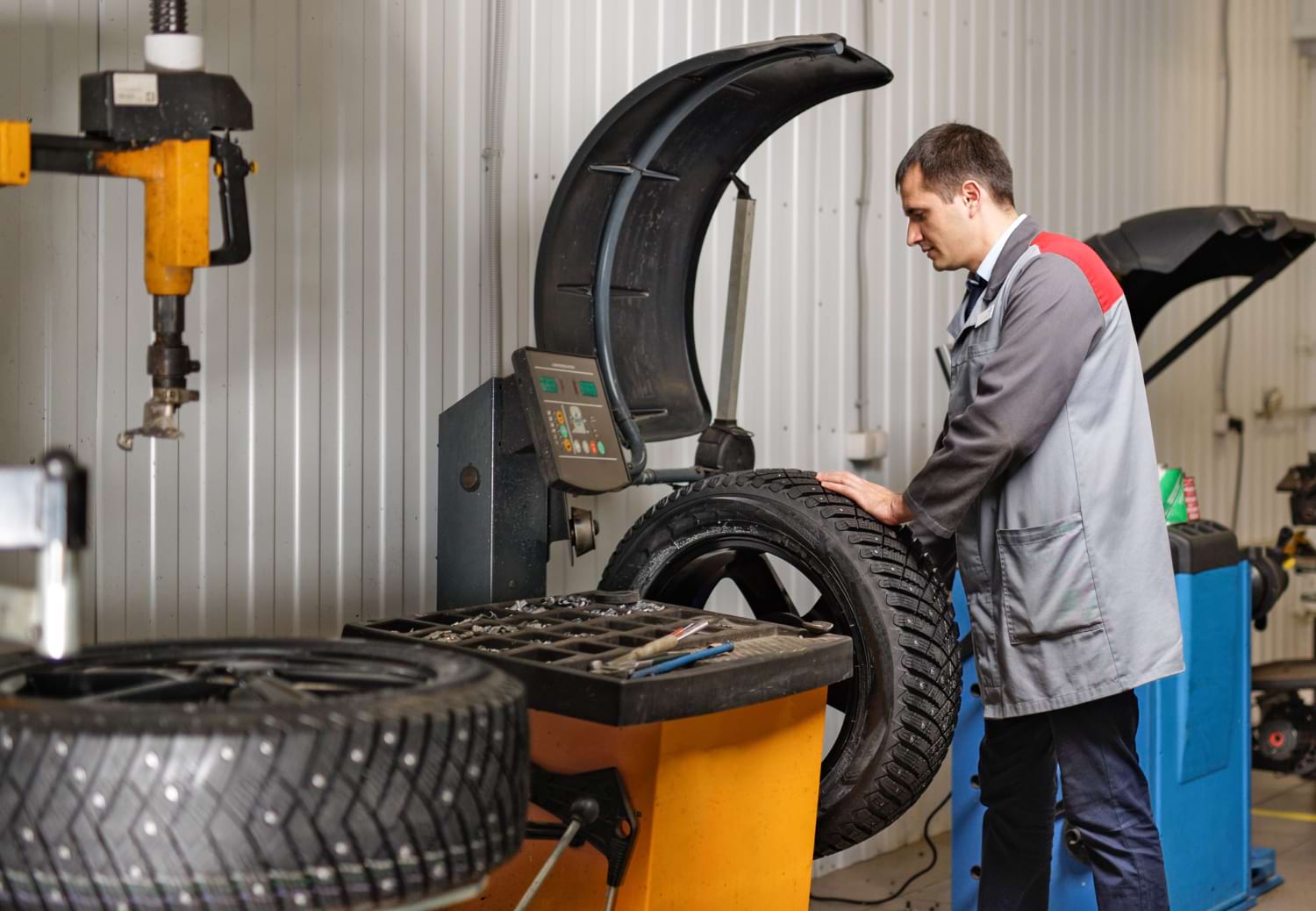 Naprawa wyważarek do kół